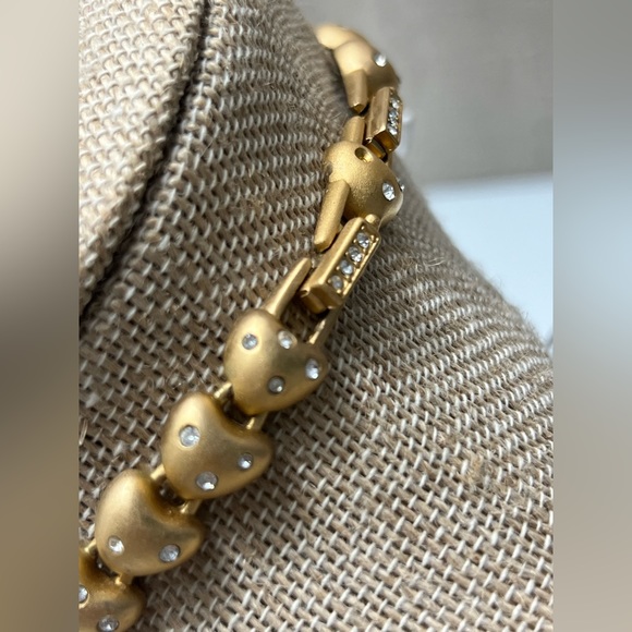 Stunning Vintage Swarovski  Hearts Choker Necklace Missing Two Crystal - Picture 8 of 12